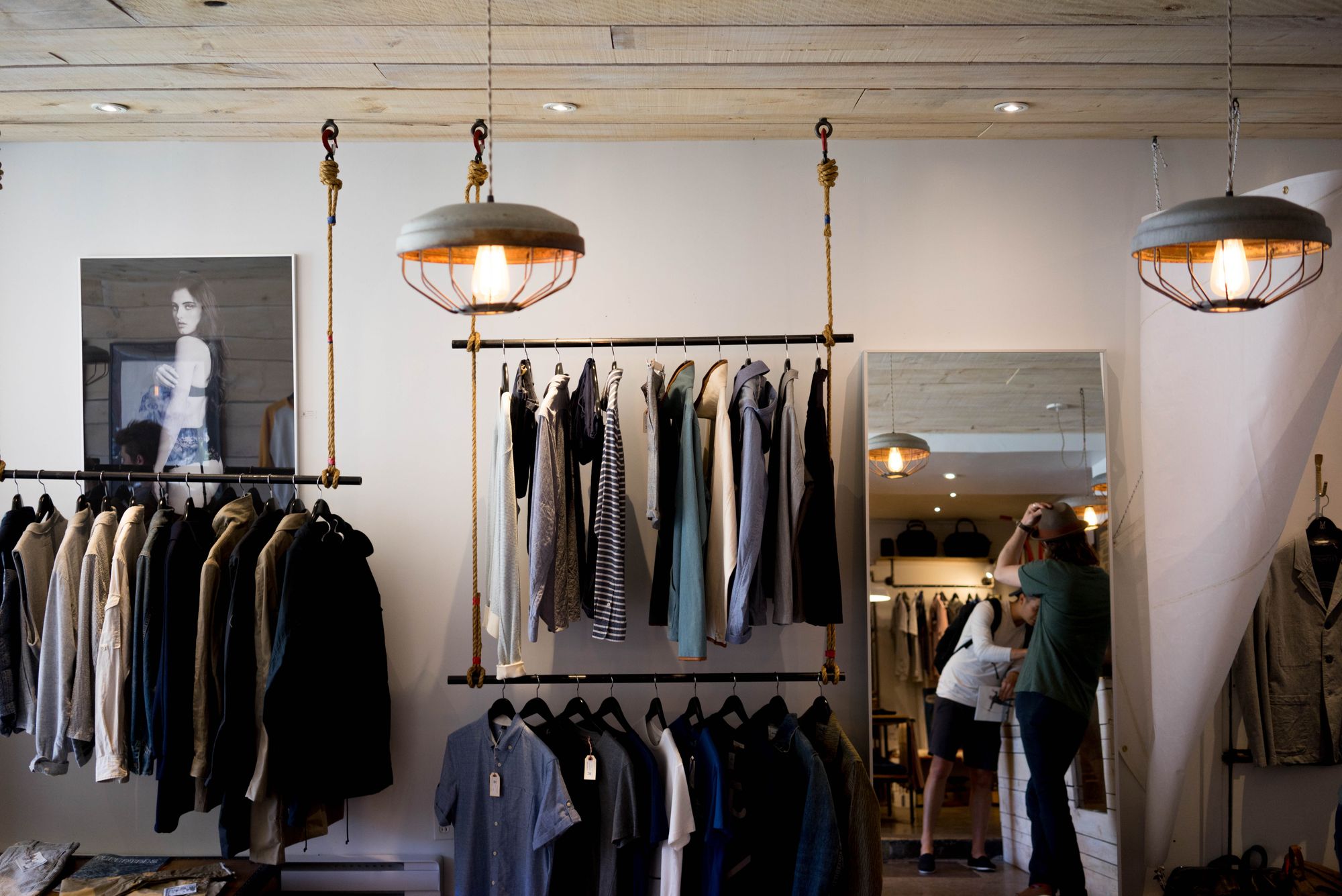 12 Real-Life Tips for Successful Retail Upselling and Cross-selling